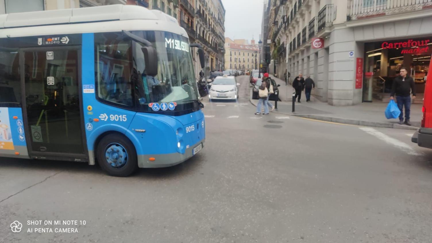 Alojamiento Central Madrid Exterior foto